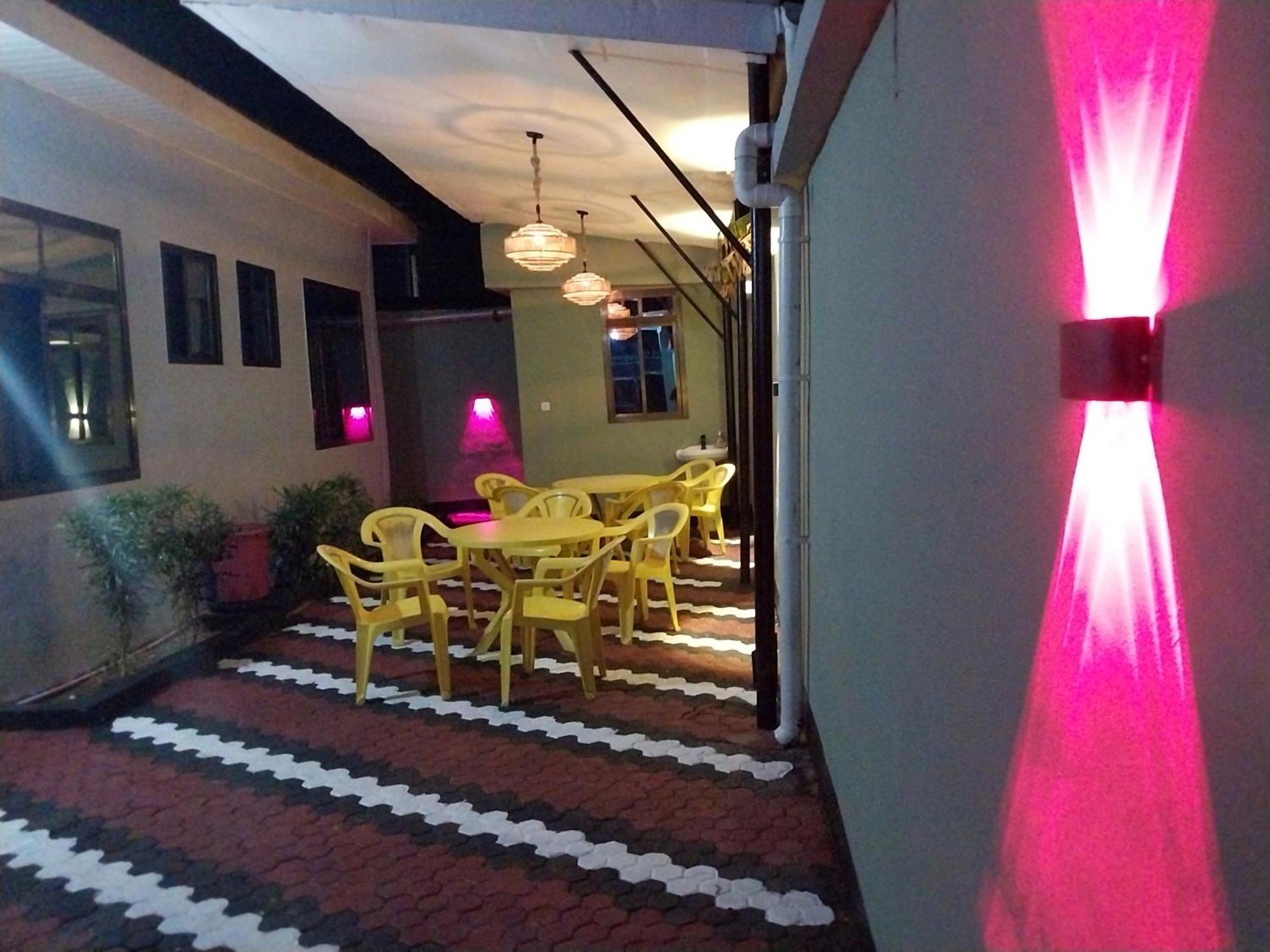 California Lodge Bagamoyo Kültér fotó